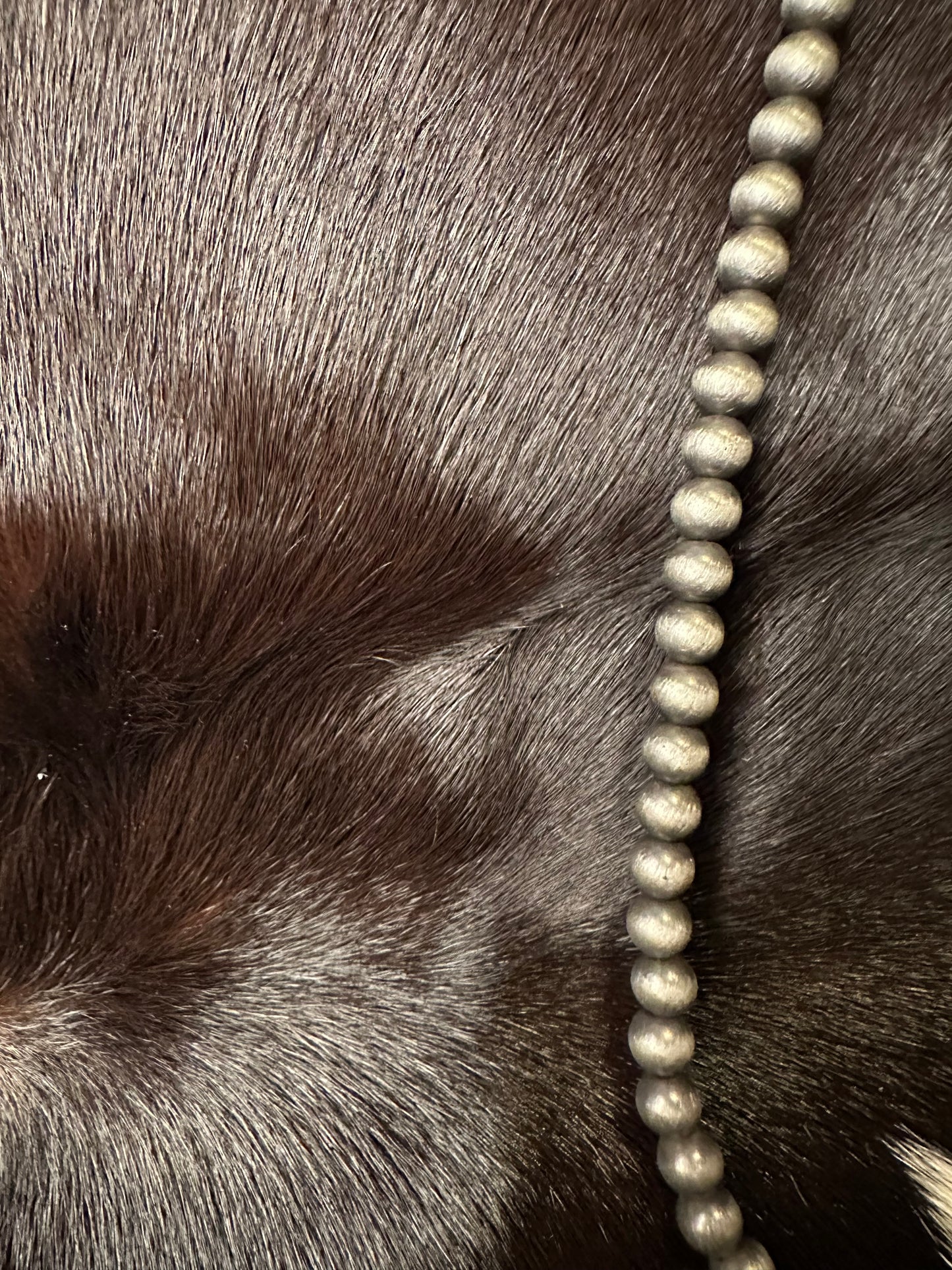 Navajo Pearl Stackable Necklace: 16 in / 8 mm